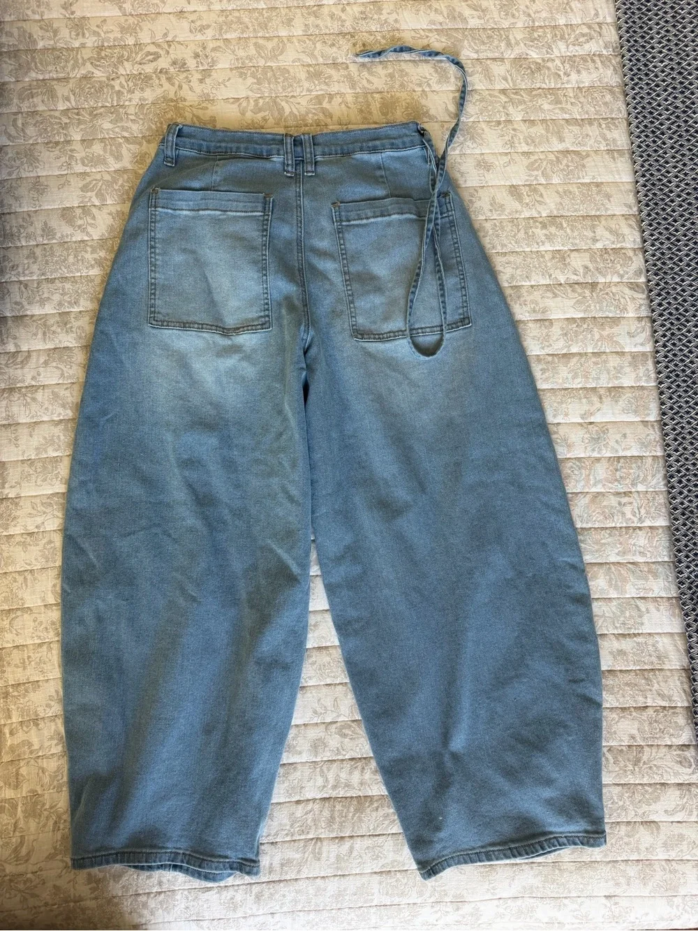 Barrel Pants !! Relaxed Fit Blue women’s Jeans